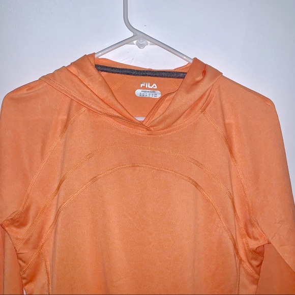 CLOSING- SEND OFFERS Fila running hoodie medium - Picture 2 of 4